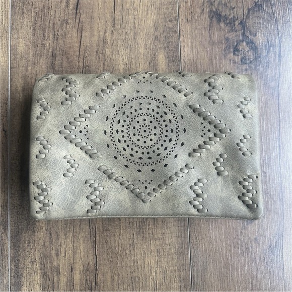 Free People Handbags - Free People Taupe Green Geometric Women's Crossbody Purse Shoulder Bag Clutch